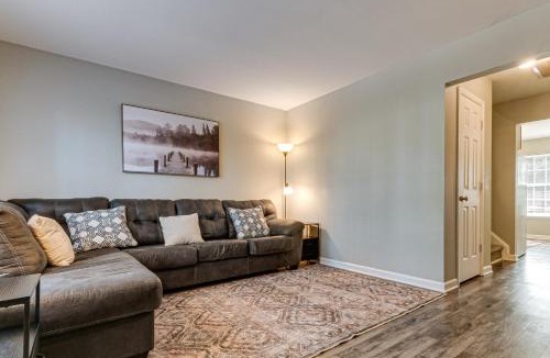 Southwest Raleigh House | 2 Mi to Lenovo Center: Dog-Friendly Getaway