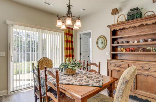 Aiken House | 2 Mi to Steeplechase Racecourse: Stylish Aiken Gem