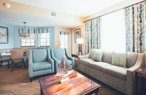 Orange Lake Hotel | 2 Modern and Spacious Units in Kissimmee | Near Disney | Outdoor Pools | Golf|