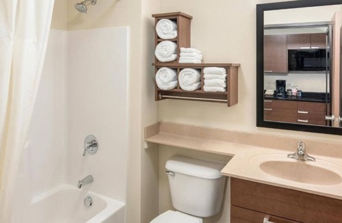 Lebanon Hotel | 2 Pet-Friendly Rooms Designed for Extended Stays w/Full Kitchen