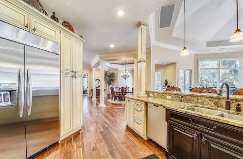Oceanside House | 20 Sandhill Crane - Pup Friendly | 2nd Row Ocean Home