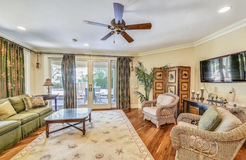 Oceanside House | 20 Sandhill Crane