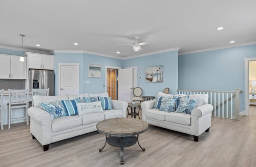 Emerald Isle House | 200ft from the Sound & 900ft to the Beach! New, large family home w/elevator!