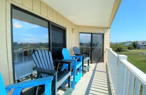 Edisto Island Villa | 210 Bay Creek Villa