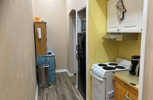 Vero Lake Estates House | 25% Off Pet Friendly HotTub 8 mi to Beach Sebastian 7mil Bass Fishing Boating