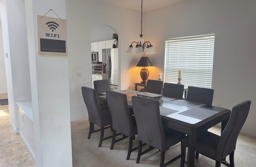 Highgate Park House | 253 Beautiful house close Disney Park