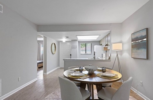 Montgomery Condo | 2bd/2ba Condo * Renovated * Pool *30 day+ stays