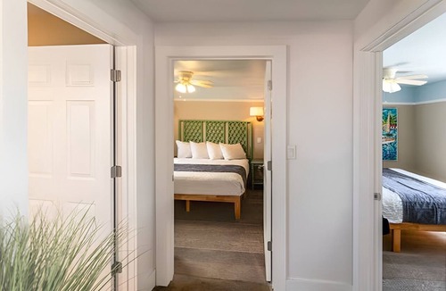 Captiva Hotel | 2BR Cottage | 2 Onsite Pools | Sea Kayak Adventure | Fitness Center & Spa