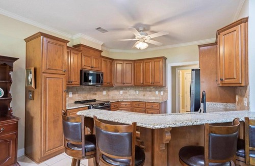 McCormick House | 3/2 house on Tara Golf Course in charming McCormick with WiFi, fitness room, AC