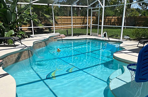 Palm Bay House | 3 BDR, fenced house, heated pool, 25 min to beach, dog ok