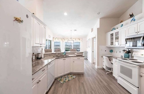 Marco Island House | 3 BDRM Island Retreat w/Private Pool
