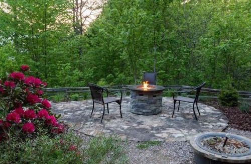 Whittier House | 3 Bed 3 Bath Vacation home in Whittier