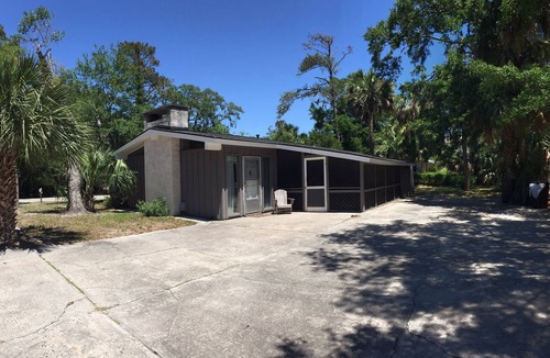 North Forest Beach House | 3 Bedroom 1.5 Bath 5th Row North Forest Beach Home STR#043884