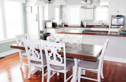 Winter Haven House | 3 Bedroom Cozy Home with the Perfect Patio