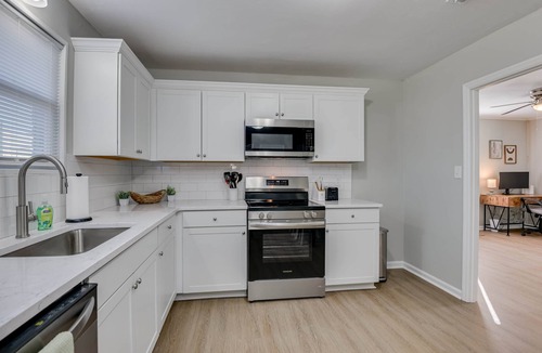 Evans House | 3-Bedroom Furnished Corporate Military TDY Home in Evans