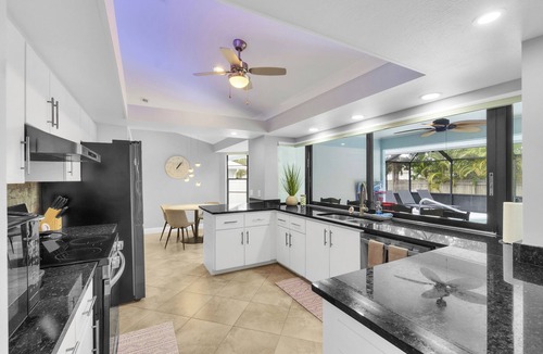 Port Saint Lucie House | 3 Bedroom Glam Getaway Near Heart of PSL