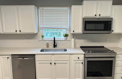 Anderson House | 3-bedroom house in Anderson close to Lake Hartwell and downtown Anderson