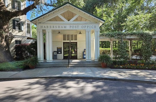 Habersham House | 3 Bedroom House in Beautiful Habersham