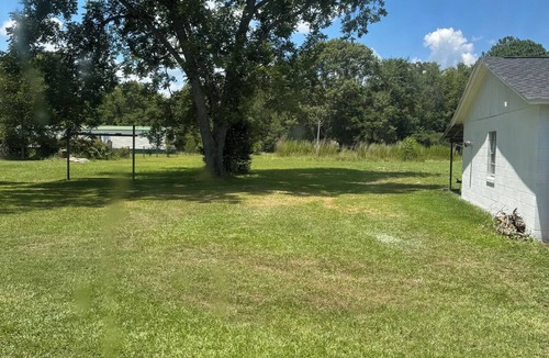 Crocketville House | 3-bedroom house in peaceful Hampton with Central AC-Cool/Heat