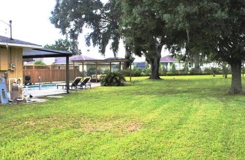 Lakeland House | 3 bedroom pool home w/AC Game Room. Pet friendly!