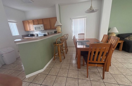 Seasons House | 3-bedroom townhome in wonderful Kissimmee with fitness room, AC