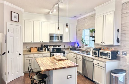 Wake Forest House | 3-Bedroom Townhome in Delightful Wake Forest