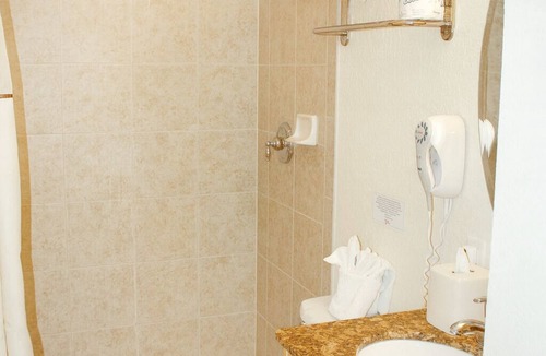 Treasure Island Hotel | 3 Family-Friendly Beachfront Suite with Private Gulf Balcony