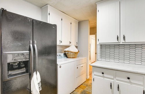 Sanford House | 3 Mi to Dtwn: Family-Friendly Sanford Home