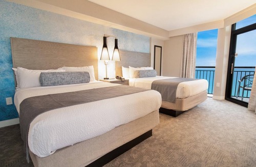 Myrtle Beach Hotel | 3 Ocean View Suites with Easy Access to Myrtle Beach Boardwalk and Promenade