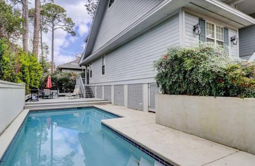Oceanside House | 3 Sandhill Crane