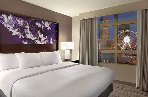 Luckie-Marietta District Hotel | 3-Star Hotel ∙ Embassy Suites by Hilton Atlanta at Centennial Olympic Park