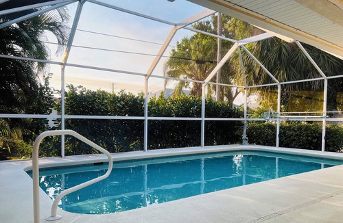 Sebastian Highlands House | 3Bed/2bath Private Wet Heated Pool, Near Beaches!