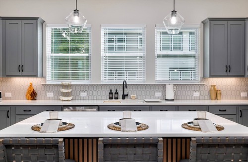Charlotte House | 3BR Mid-Century Modern Luxe Getaway