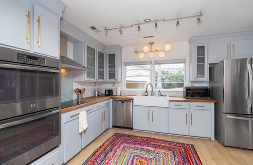 Charlotte House | 3BR Queen Chateau - Pets & Fenced Yard & Sleeps 9