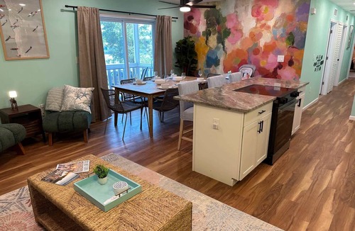 South Bradenton Condo | 3BR Resort Condo · Heated Pool & Slide · Sleeps 10