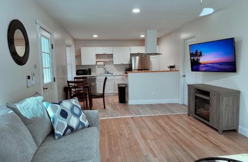 Port Royal House | 3Min To Parris Island. Pets Yes