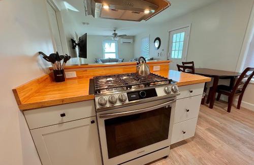 Port Royal House | 3Min To Parris Island. Pets Yes
