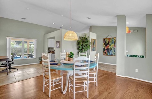 Florida Ridge House | 4/2 Home with Enclosed Heated Saltwater Pool