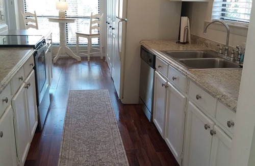 Saint Helena Island House | 4 Bed/2 bath- sleeps 9, club cards avail, Golf cart, pets ok, neighborhood pool
