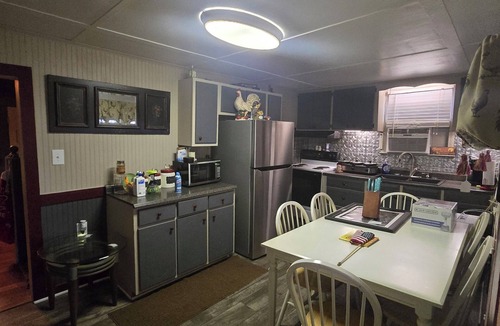 Southmont Cabin | 4-bedroom cabin on Fantastic High Rock Lake
