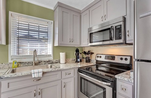 Townville House | 4-bedroom house in peaceful Townville with cool AC breeze