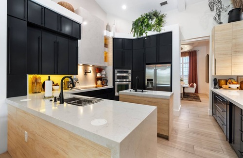 St. Cloud House | 4-bedroom Vacation house with pool in Kissimmee close to attractions.