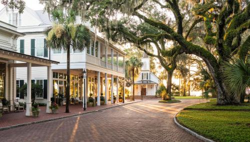 Palmetto Bluff House | 4 Bedroom Wilson Village Home 5036