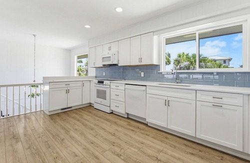 Saint Helena Island House | 474 Tarpon Blvd