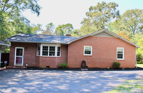 Clemson House | 4BR Clemson Retreat:Safe, Quiet Street Near Campus & Parks