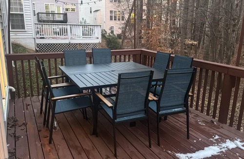 Breckenridge House | 4BR Family Home Near RTP - Sleeps 8 - Quiet Neighborhood