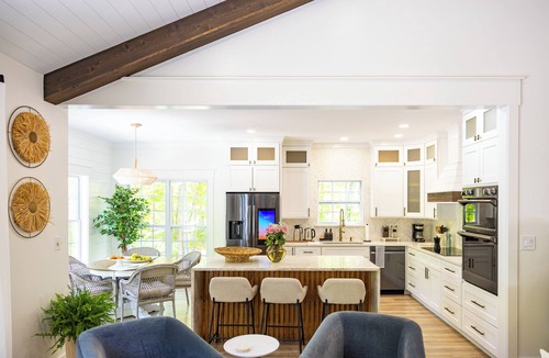 Troutman House | 4BR Lake Norman Retreat Private Cove + Luxury Lakefront Living