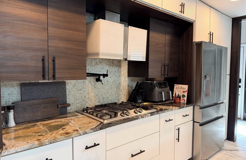 Lancaster Park Villa | 4BR Villa: Lakefront Retreat with Harry Potter Game Loft near Downtown Orlando