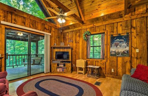 Tellico Plains House | 5 Acres, Backyard Creek! Cabin in Tellico Plains