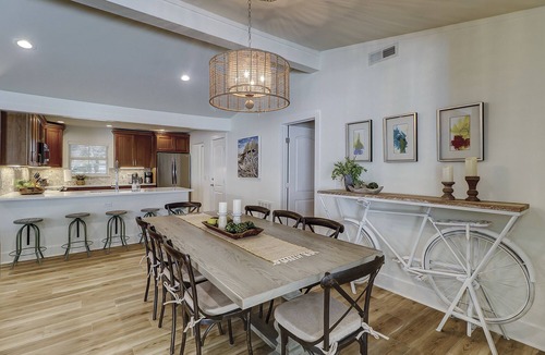 Folly Field House | 5 Bedroom home with Large Pool in Folly Field. 5 minute walk from Ocean